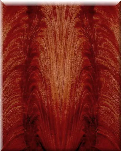 mahagonPiramida
